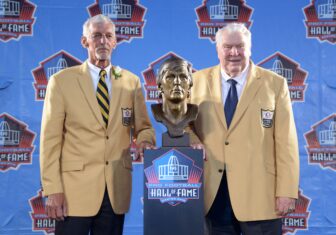 NFL: Hall of Fame Enshrinement