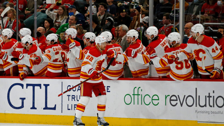 NHL: Calgary Flames at Chicago Blackhawks